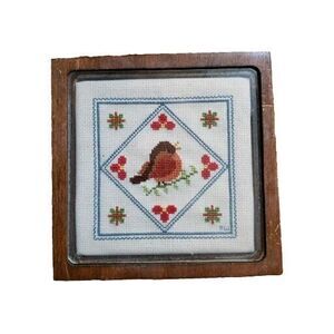 Vintage Needlepoint Bird Kitchen Trivet Wall Hanging Wood Glass Square MCM